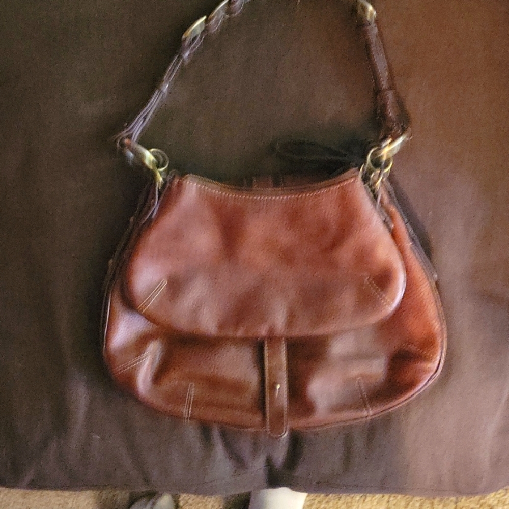 Tommy Hilfiger purse with matching smaller bag